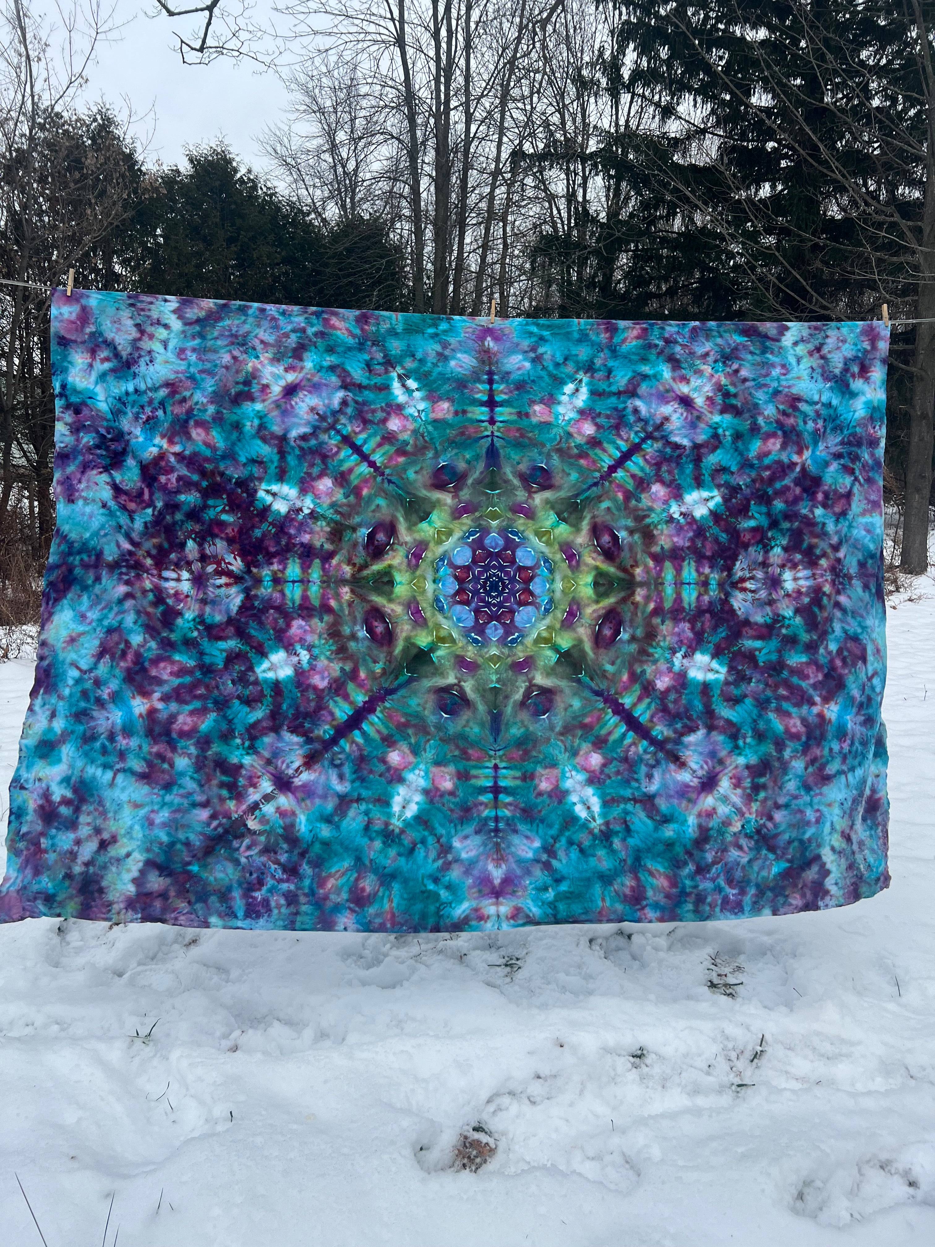 Mandala Snow Dye 2024