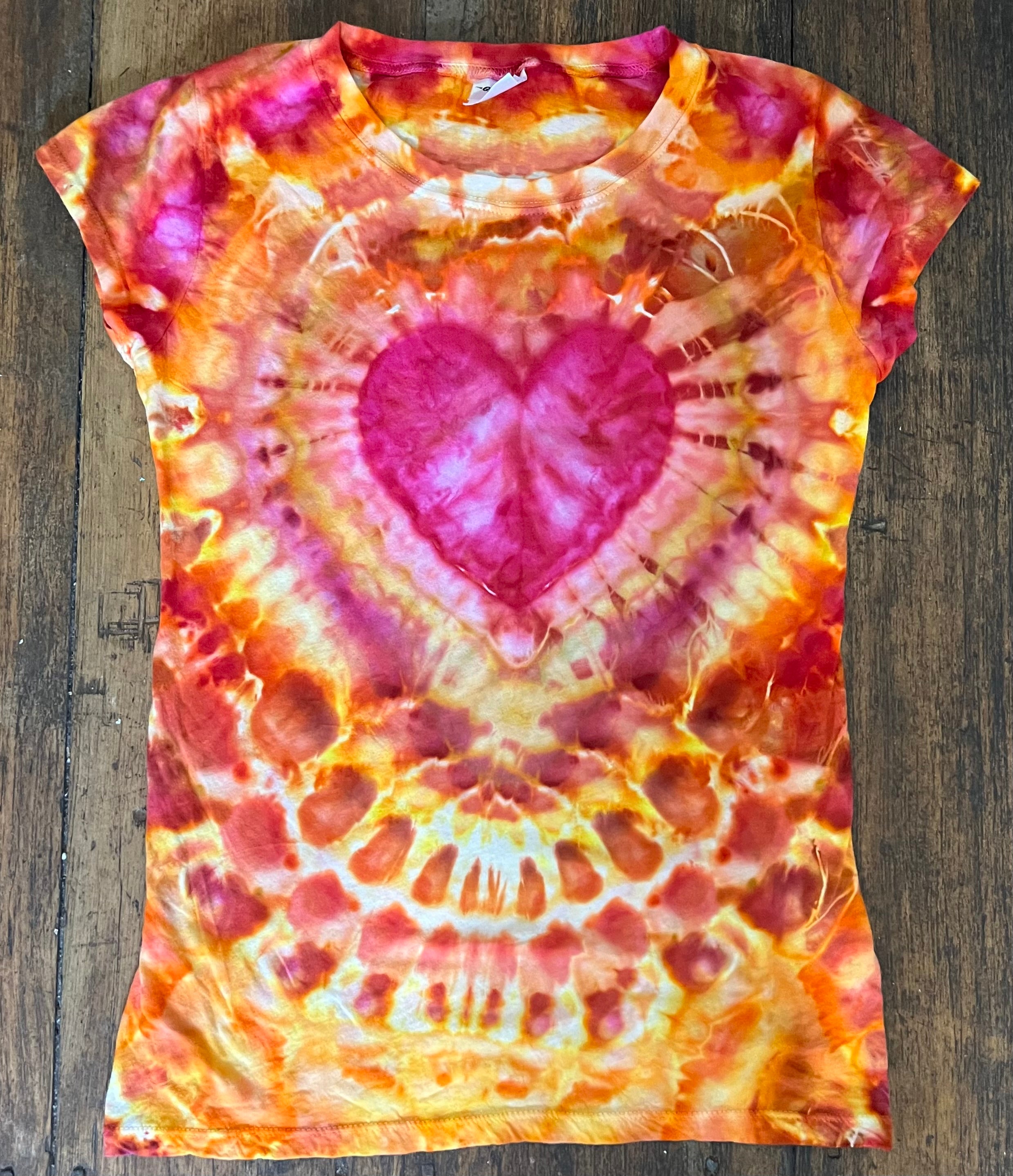 Ice Dye Heart   ladies medium