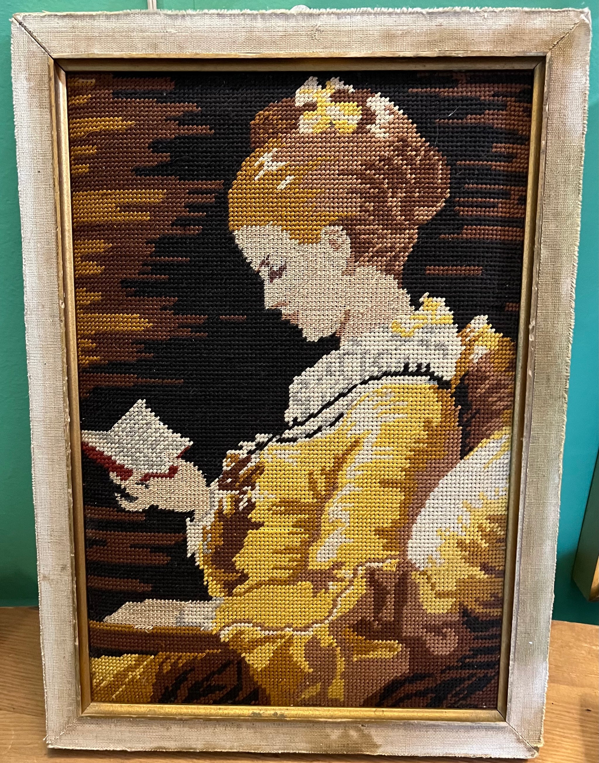 Mid-Century Modern and Vintage Collectibles – New Dye