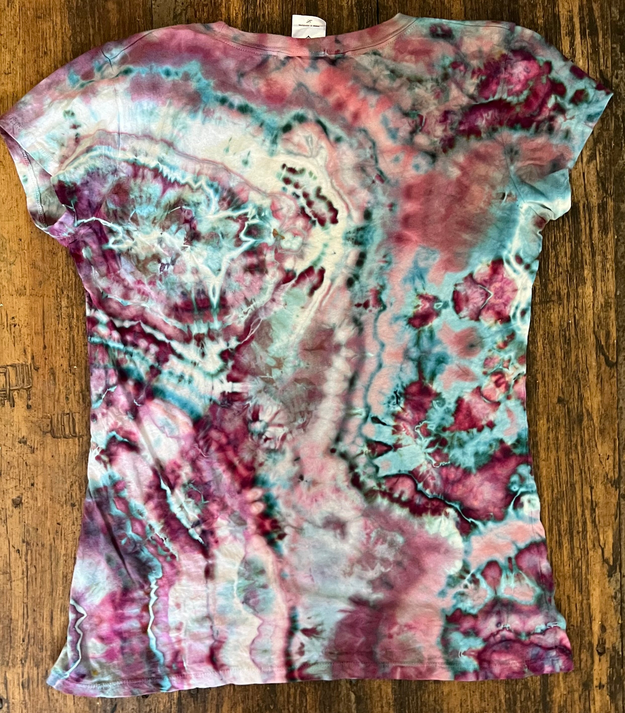 Geode ice dye ladies large